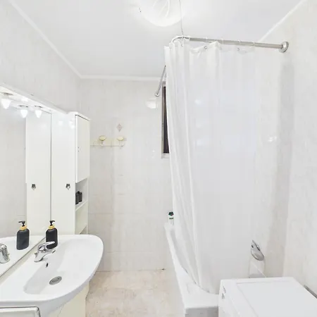 Urbana - Dvije Spavace Sobe - Blizu Centra - Brzi Internet *