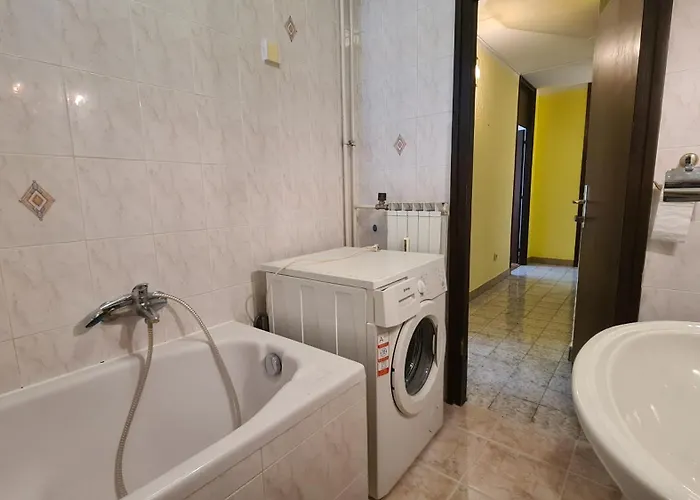 Daire Urbana - Dvije Spavace Sobe - Blizu Centra - Brzi Internet